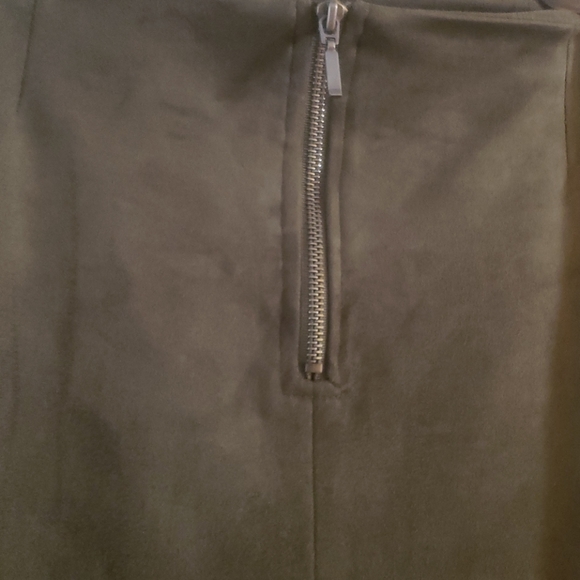 Faux Suede Olive Pencil Skirt - Picture 5 of 5
